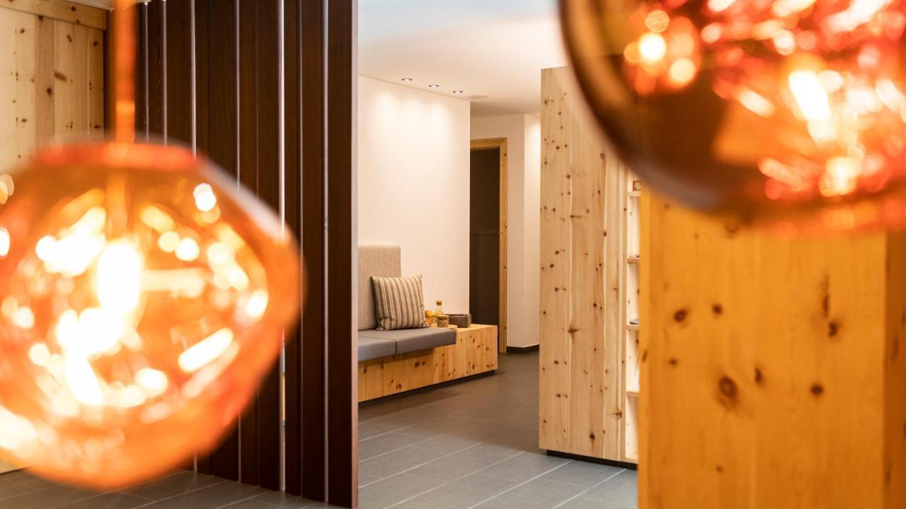 Natura Boutique Chalet Wellness Spa ドッビアーコ エクステリア 写真